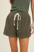 Load image into Gallery viewer, Elliot Corduroy Shorts