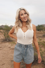 Load image into Gallery viewer, Emma Shorts