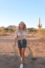 Load image into Gallery viewer, Heather Tee