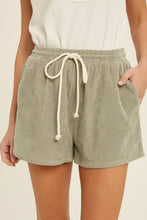 Load image into Gallery viewer, Elliot Corduroy Shorts
