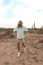 Load image into Gallery viewer, Cameron Basic Tee
