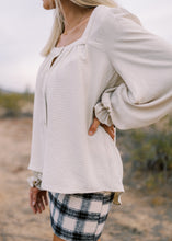 Load image into Gallery viewer, Leslie Long Sleeve
