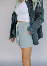 Load image into Gallery viewer, Jefferson Long Sleeve
